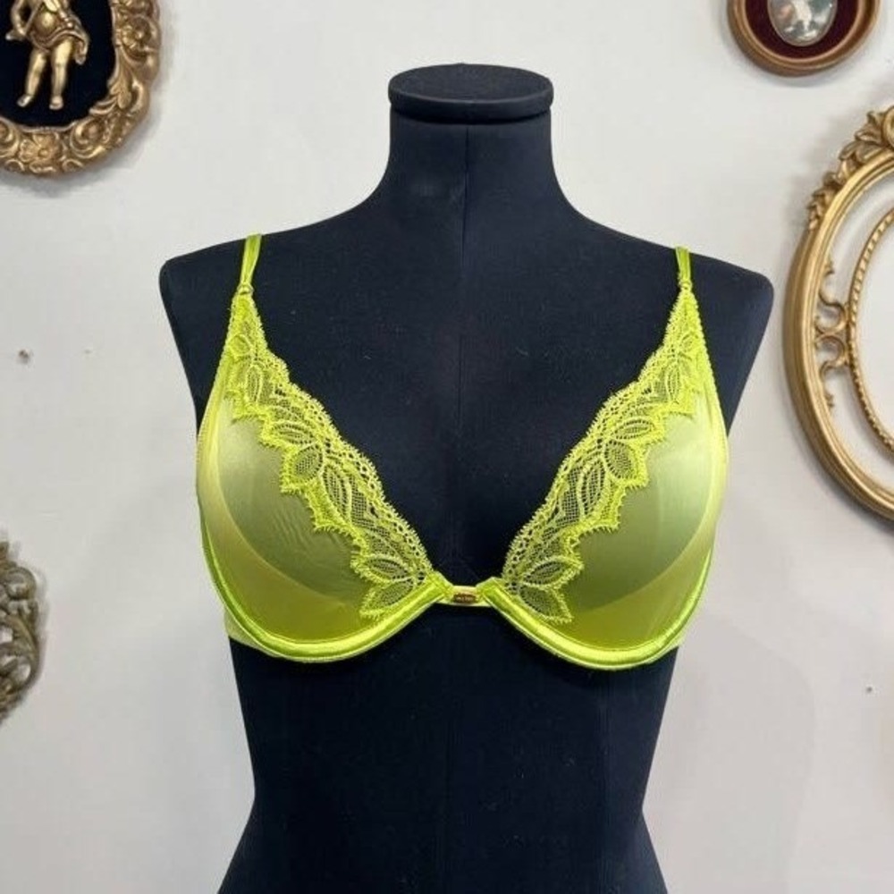 Victoria's Secret Lime Green Lace Plunge Bra 36B Neon Chartreuse Mesh Y2K‎